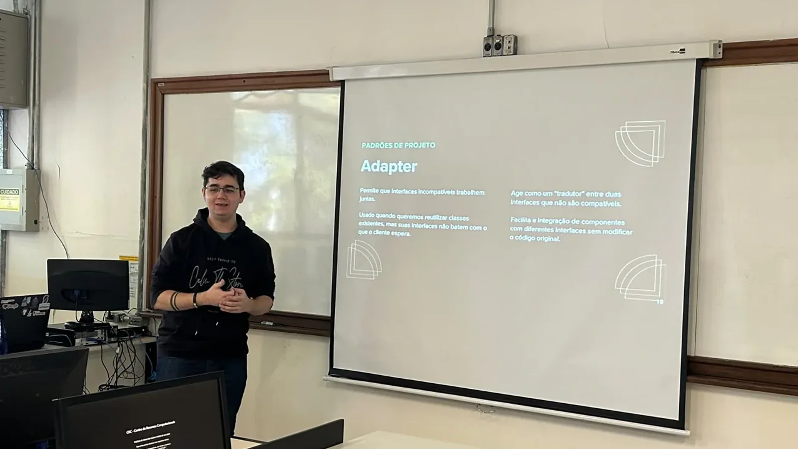 Design Patterns em Java e aplicações modernas com React